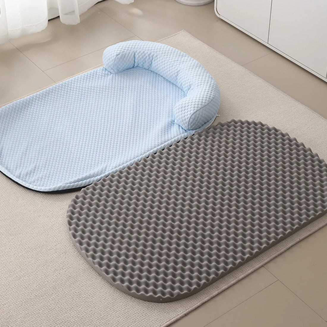 Cooling Dog & Cat Bed with Pillow