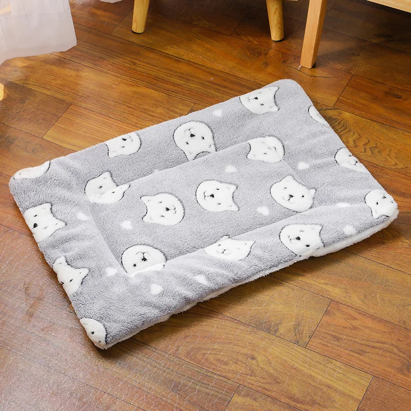 Flannel Pet Sleeping Mat – Thick Dog & Cat Bed